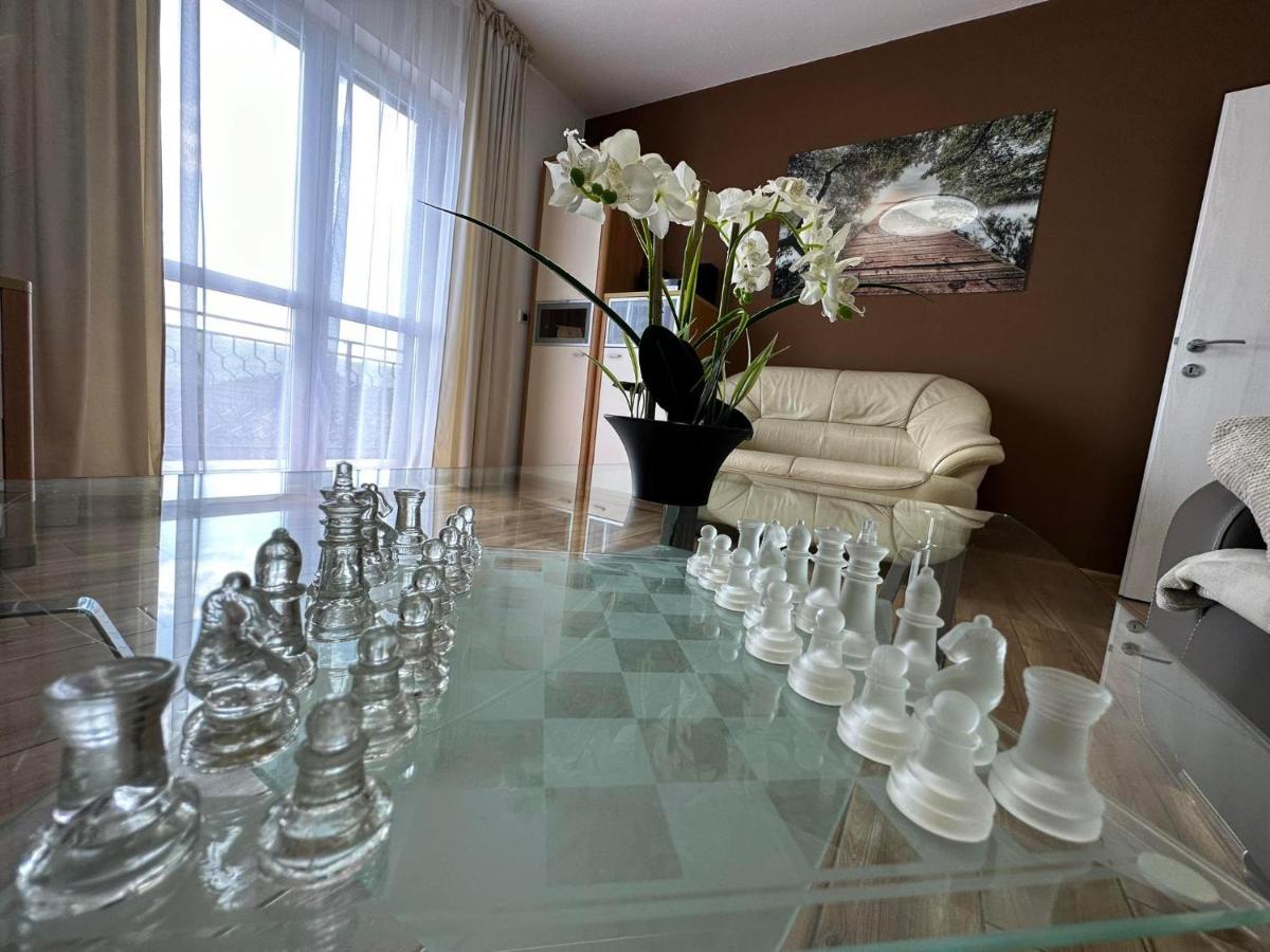 Apartma Zonta Secovlje Bagian luar foto